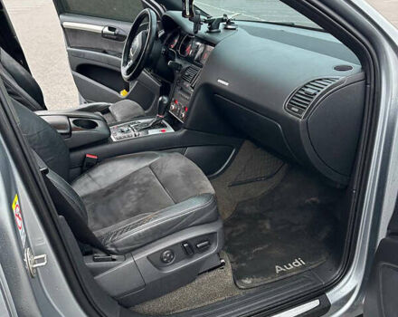 Сірий Ауді Ку 7, об'ємом двигуна 2.97 л та пробігом 295 тис. км за 13500 $, фото 8 на Automoto.ua