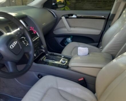 Сірий Ауді Ку 7, об'ємом двигуна 3 л та пробігом 290 тис. км за 14000 $, фото 12 на Automoto.ua