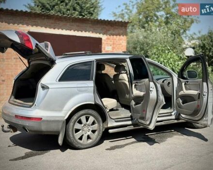 Ауди Ку 7 2007 в Виннице на Automoto.ua Серый Ауди Ку 7, объемом двигателя 4.16 л и пробегом 260 тыс. км за 10000 $, фото 5 на Automoto.ua
