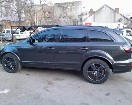 Серый Ауди Ку 7, объемом двигателя 4 л и пробегом 260 тыс. км за 9000 $, фото 1 на Automoto.ua