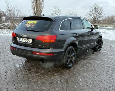 Серый Ауди Ку 7, объемом двигателя 0 л и пробегом 320 тыс. км за 8700 $, фото 7 на Automoto.ua