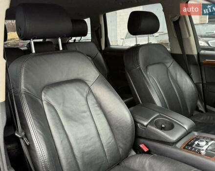 Серый Ауди Ку 7, объемом двигателя 3 л и пробегом 300 тыс. км за 12499 $, фото 54 на Automoto.ua