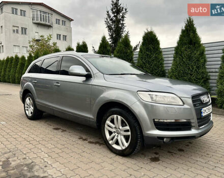 Серый Ауди Ку 7, объемом двигателя 3.6 л и пробегом 150 тыс. км за 9999 $, фото 3 на Automoto.ua