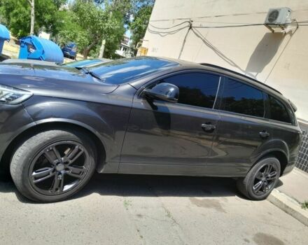 Серый Ауди Ку 7, объемом двигателя 4 л и пробегом 260 тыс. км за 10500 $, фото 5 на Automoto.ua