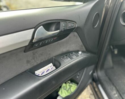 Серый Ауди Ку 7, объемом двигателя 3 л и пробегом 300 тыс. км за 4800 $, фото 5 на Automoto.ua