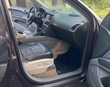 Серый Ауди Ку 7, объемом двигателя 4.2 л и пробегом 200 тыс. км за 11500 $, фото 7 на Automoto.ua