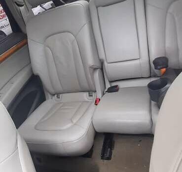 Серый Ауди Ку 7, объемом двигателя 4.2 л и пробегом 218 тыс. км за 14000 $, фото 6 на Automoto.ua