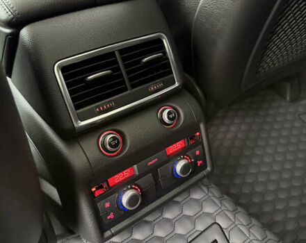 Серый Ауди Ку 7, объемом двигателя 4.2 л и пробегом 251 тыс. км за 11750 $, фото 25 на Automoto.ua