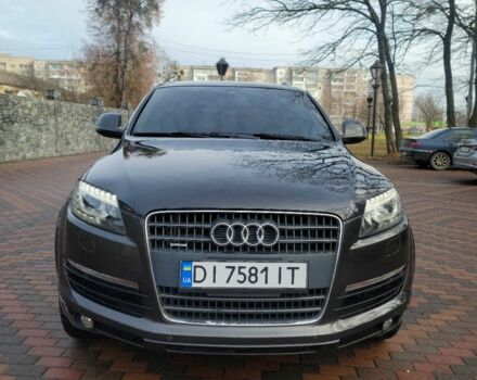 Серый Ауди Ку 7, объемом двигателя 4.2 л и пробегом 278 тыс. км за 9999 $, фото 7 на Automoto.ua