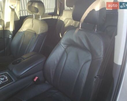 Серый Ауди Ку 7, объемом двигателя 2.97 л и пробегом 296 тыс. км за 13500 $, фото 6 на Automoto.ua