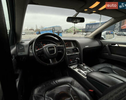 Сірий Ауді Ку 7, об'ємом двигуна 3 л та пробігом 345 тис. км за 14700 $, фото 11 на Automoto.ua