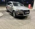 Серый Ауди Ку 7, объемом двигателя 3 л и пробегом 310 тыс. км за 6800 $, фото 2 на Automoto.ua