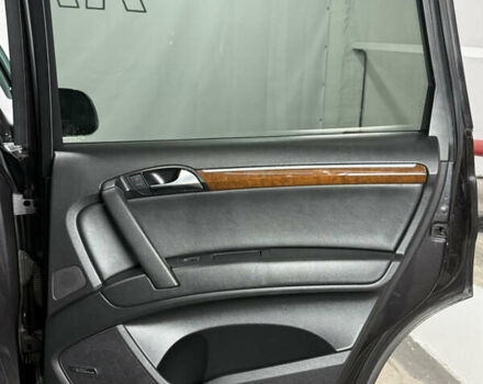 Серый Ауди Ку 7, объемом двигателя 3.6 л и пробегом 190 тыс. км за 11700 $, фото 39 на Automoto.ua