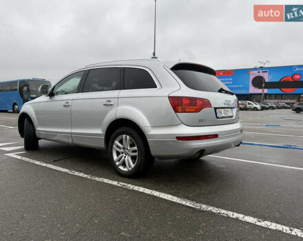 Сірий Ауді Ку 7, об'ємом двигуна 3 л та пробігом 345 тис. км за 14700 $, фото 2 на Automoto.ua