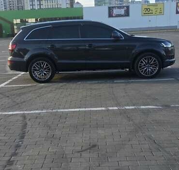 Серый Ауди Ку 7, объемом двигателя 3.6 л и пробегом 190 тыс. км за 18000 $, фото 7 на Automoto.ua