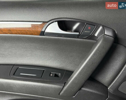 Серый Ауди Ку 7, объемом двигателя 3.6 л и пробегом 190 тыс. км за 11700 $, фото 36 на Automoto.ua