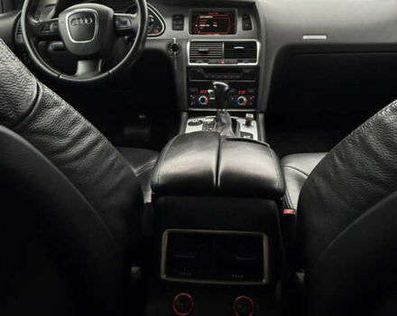 Сірий Ауді Ку 7, об'ємом двигуна 3 л та пробігом 345 тис. км за 14700 $, фото 16 на Automoto.ua