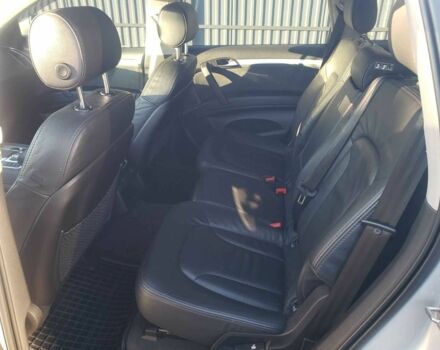 Серый Ауди Ку 7, объемом двигателя 3 л и пробегом 296 тыс. км за 13500 $, фото 2 на Automoto.ua