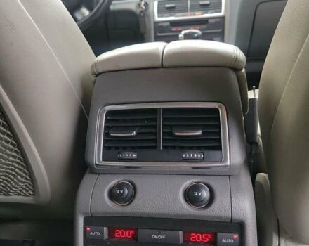 Серый Ауди Ку 7, объемом двигателя 4.16 л и пробегом 288 тыс. км за 9999 $, фото 37 на Automoto.ua