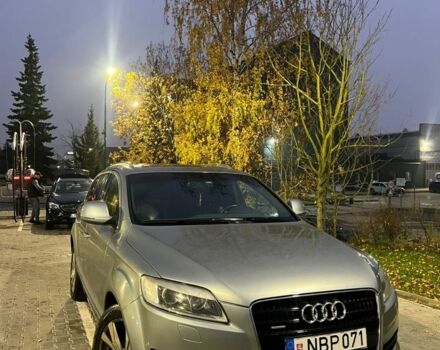 Серый Ауди Ку 7, объемом двигателя 3 л и пробегом 320 тыс. км за 6800 $, фото 6 на Automoto.ua