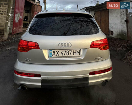 Сірий Ауді Ку 7, об'ємом двигуна 3 л та пробігом 243 тис. км за 14000 $, фото 2 на Automoto.ua