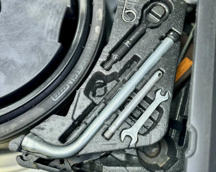 Сірий Ауді Ку 7, об'ємом двигуна 2.97 л та пробігом 218 тис. км за 16200 $, фото 9 на Automoto.ua