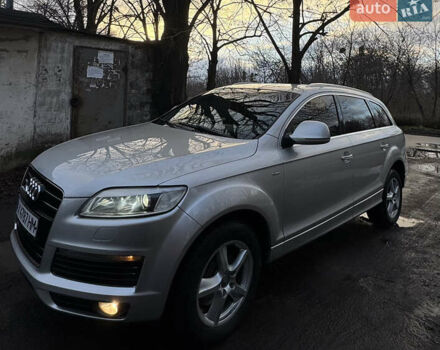 Сірий Ауді Ку 7, об'ємом двигуна 3 л та пробігом 243 тис. км за 14000 $, фото 1 на Automoto.ua