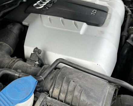 Серый Ауди Ку 7, объемом двигателя 3 л и пробегом 340 тыс. км за 13200 $, фото 49 на Automoto.ua