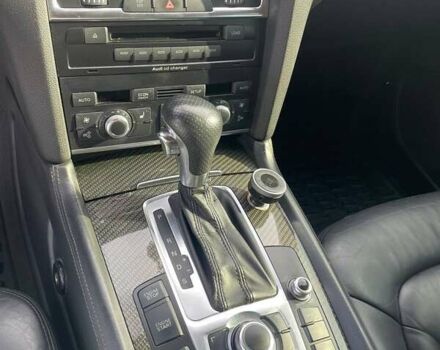 Серый Ауди Ку 7, объемом двигателя 4.13 л и пробегом 308 тыс. км за 21500 $, фото 16 на Automoto.ua