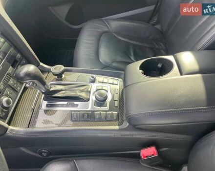 Серый Ауди Ку 7, объемом двигателя 4.13 л и пробегом 308 тыс. км за 21500 $, фото 14 на Automoto.ua