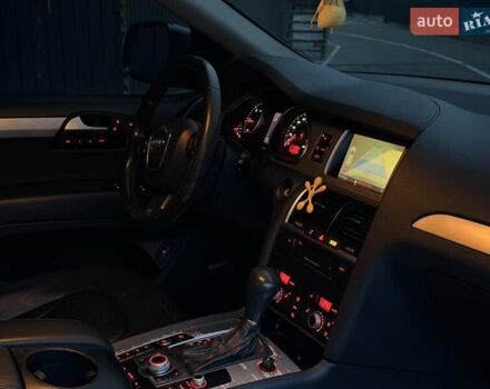 Сірий Ауді Ку 7, об'ємом двигуна 3 л та пробігом 290 тис. км за 15300 $, фото 80 на Automoto.ua