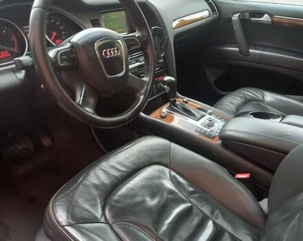Ауди Ку 7 2009 в Черновцах на Automoto.ua Серый Ауди Ку 7, объемом двигателя 2.97 л и пробегом 278 тыс. км за 14800 $, фото 29 на Automoto.ua