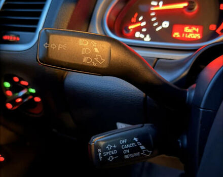 Сірий Ауді Ку 7, об'ємом двигуна 3 л та пробігом 290 тис. км за 15300 $, фото 109 на Automoto.ua