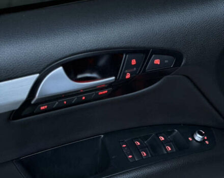 Сірий Ауді Ку 7, об'ємом двигуна 3 л та пробігом 290 тис. км за 15300 $, фото 101 на Automoto.ua