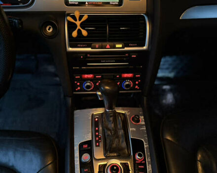 Сірий Ауді Ку 7, об'ємом двигуна 3 л та пробігом 290 тис. км за 15300 $, фото 105 на Automoto.ua