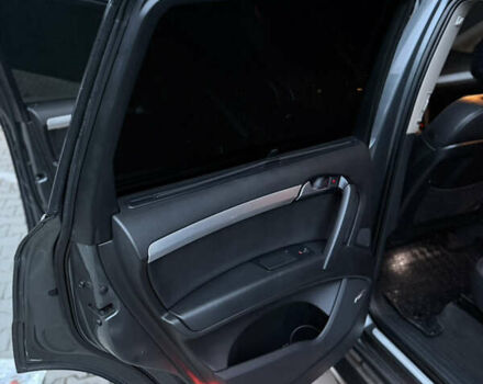 Сірий Ауді Ку 7, об'ємом двигуна 3 л та пробігом 290 тис. км за 15300 $, фото 106 на Automoto.ua