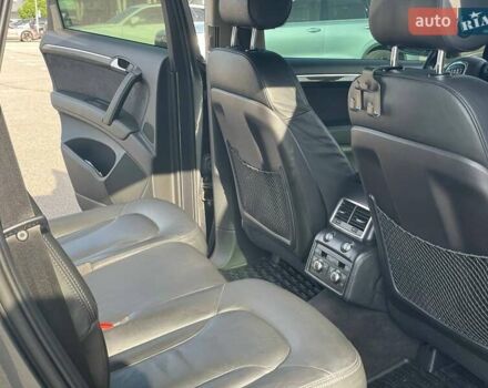 Серый Ауди Ку 7, объемом двигателя 4.13 л и пробегом 308 тыс. км за 21500 $, фото 22 на Automoto.ua