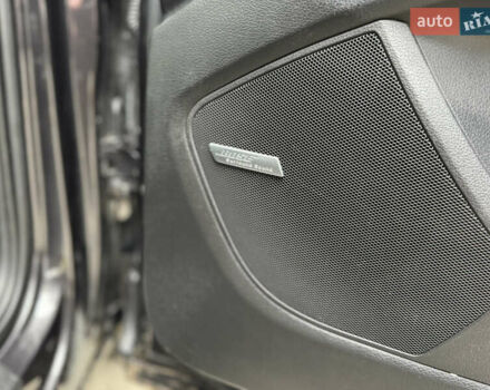 Серый Ауди Ку 7, объемом двигателя 2.97 л и пробегом 390 тыс. км за 12999 $, фото 41 на Automoto.ua