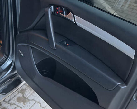 Сірий Ауді Ку 7, об'ємом двигуна 3 л та пробігом 290 тис. км за 15300 $, фото 84 на Automoto.ua