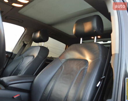 Серый Ауди Ку 7, объемом двигателя 2.97 л и пробегом 241 тыс. км за 16500 $, фото 5 на Automoto.ua