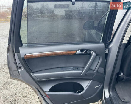 Серый Ауди Ку 7, объемом двигателя 2.97 л и пробегом 270 тыс. км за 15300 $, фото 20 на Automoto.ua