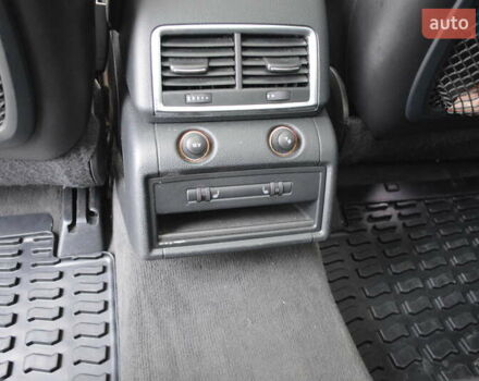 Серый Ауди Ку 7, объемом двигателя 2.97 л и пробегом 241 тыс. км за 16500 $, фото 24 на Automoto.ua