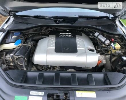 Сірий Ауді Ку 7, об'ємом двигуна 2.97 л та пробігом 333 тис. км за 19000 $, фото 9 на Automoto.ua