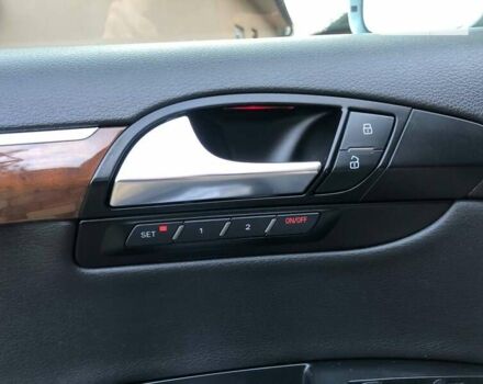 Ауди Ку 7 2010 в Ивано-Франковске на Automoto.ua Серый Ауди Ку 7, объемом двигателя 2.97 л и пробегом 343 тыс. км за 16200 $, фото 8 на Automoto.ua