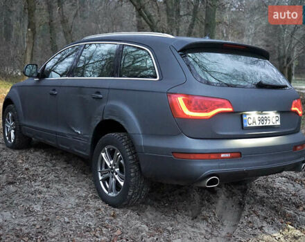 Серый Ауди Ку 7, объемом двигателя 4.13 л и пробегом 280 тыс. км за 14899 $, фото 3 на Automoto.ua