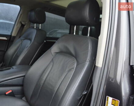 Серый Ауди Ку 7, объемом двигателя 2.97 л и пробегом 241 тыс. км за 16500 $, фото 19 на Automoto.ua