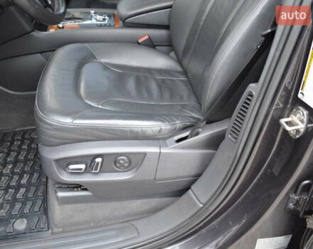 Серый Ауди Ку 7, объемом двигателя 2.97 л и пробегом 241 тыс. км за 16500 $, фото 20 на Automoto.ua