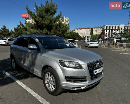 Серый Ауди Ку 7, объемом двигателя 2.97 л и пробегом 404 тыс. км за 11000 $, фото 2 на Automoto.ua