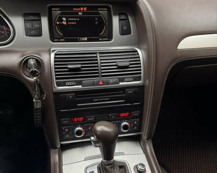 Сірий Ауді Ку 7, об'ємом двигуна 2.97 л та пробігом 256 тис. км за 18500 $, фото 12 на Automoto.ua