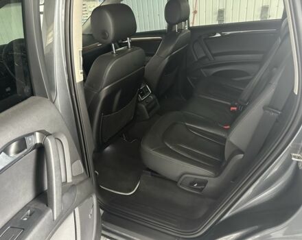 Сірий Ауді Ку 7, об'ємом двигуна 3 л та пробігом 260 тис. км за 13700 $, фото 4 на Automoto.ua